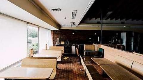 Abandoned Portraits - Fifth-Wheel125.jpg