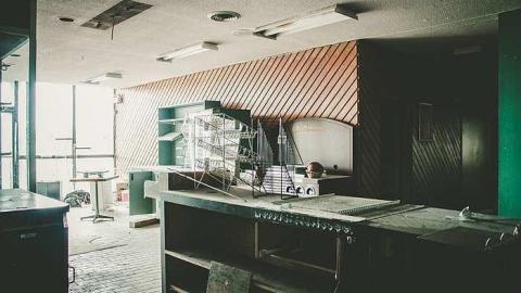 Old Resturant - Fifth-Wheel18.jpg