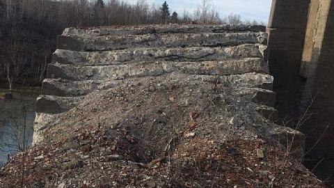 Photo from Murray mine main min