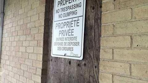 Yellow House - Yellow-House26.jpg