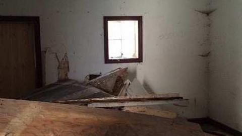 Yellow House - Yellow-House3.jpg