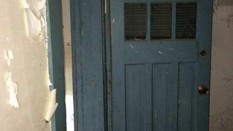 Yellow House - Yellow-House12.jpg