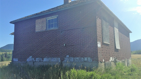 Gladstone School - Gladstone-Valley-School-District6.png