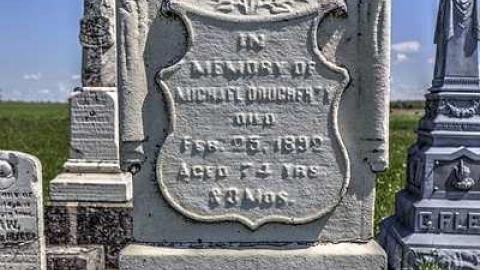 No Pain No Grief  - Sharon-Pioneer-Cemetery3.jpg