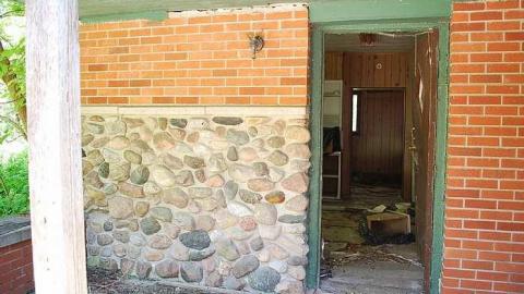 Munday House - Brook-Hill-Home43.jpg