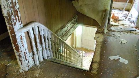 Munday House - Brook-Hill-Home52.jpg