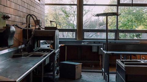 Old School - Dr.-F.J.-Donevan-Collegiate211.jpg