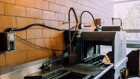 Old School - Dr.-F.J.-Donevan-Collegiate213.jpg