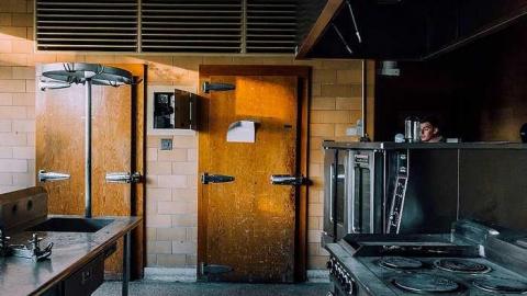 Old School - Dr.-F.J.-Donevan-Collegiate221.jpg