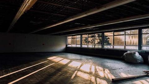 Old School - Dr.-F.J.-Donevan-Collegiate214.jpg