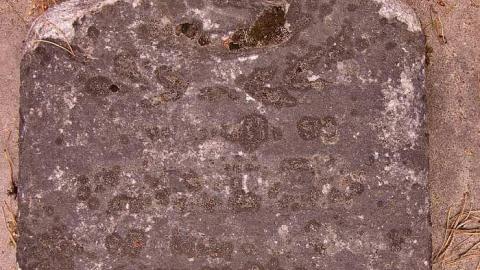 Forever Farming - Smetzer-Pioneer-Cemetery21.jpg