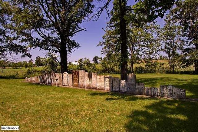 St. Abner Landon Cemetery - Brant, Ontario