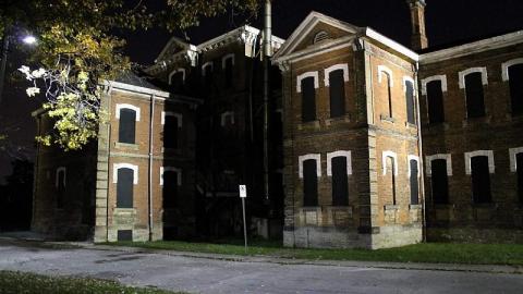 Century Manor - Century-Manor-Asylum551.jpeg