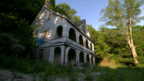 Cedar Estate - Across-The-River313.png