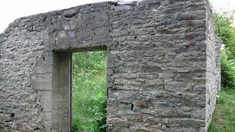 Cared-for Ruins - Merrickville-Ruins34.jpg