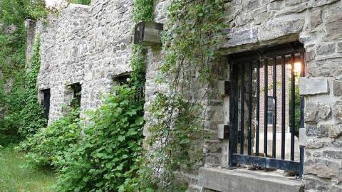 Cared-for Ruins - Merrickville-Ruins16.jpg