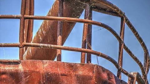 Loose Lips Sink Ships - Le-Grande-Hermine-Ghost-Ship174.jpg