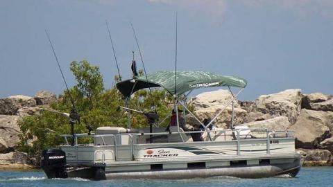 Loose Lips Sink Ships - Le-Grande-Hermine-Ghost-Ship175.jpg