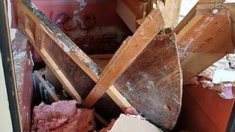 Such a Mess - Pefferlaw-Shining-House178.jpg