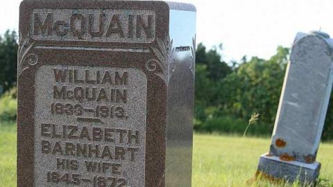 Dead, Still Lit - Franklin-Pioneer-Cemetery21.jpg