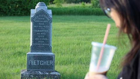 Dead, Still Lit - Franklin-Pioneer-Cemetery15.jpg