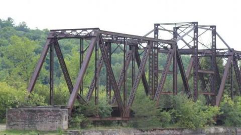 Glen Ross Train Bridge photo 4