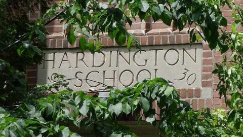 Books & Snowflakes '17 - Hardington-School56.jpg