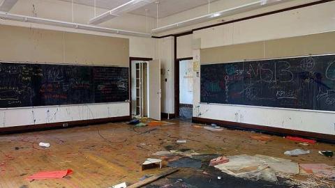 Books & Snowflakes '17 - Hardington-School50.jpg