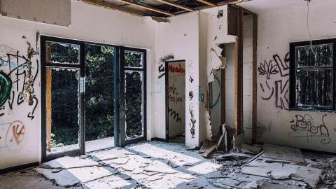 Beautiful Home - Pefferlaw-Shining-House108.jpg