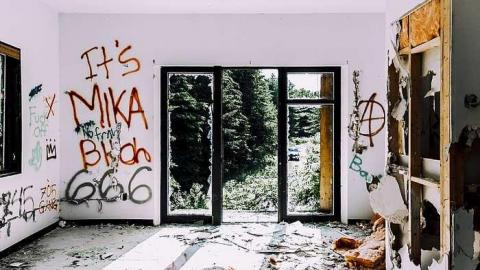 Beautiful Home - Pefferlaw-Shining-House114.jpg