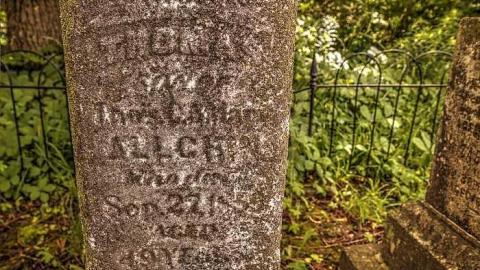 Almost Forgotten - Church-Street-Cemetary14.jpg