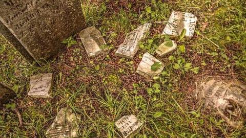 Almost Forgotten - Church-Street-Cemetary42.jpg