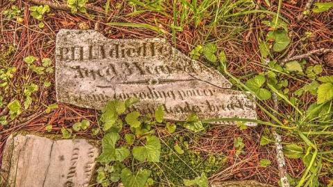 Almost Forgotten - Church-Street-Cemetary43.jpg
