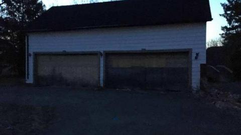 Abandoned Estate - Beautiful-Fanshawe-House102.jpg