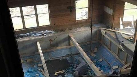 House with pool - b-19749701_2160803654136408_1041606024_o.jpg