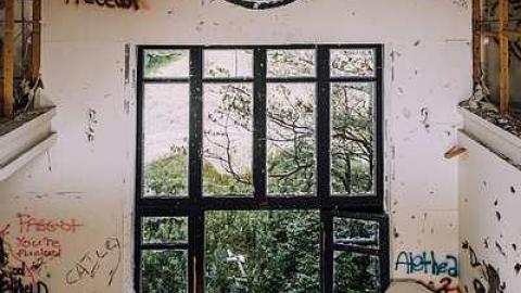 Awesome Architecture  - Pefferlaw-Shining-House25.jpg