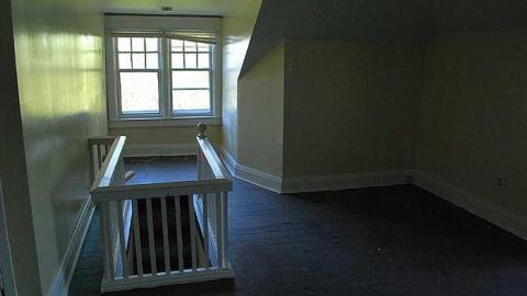 Covered In Dust - DSC_1004.jpg