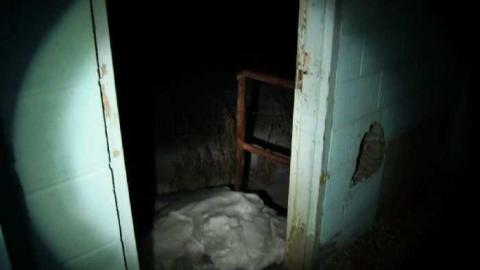 Burwash night ski Feb-2010 - Burwash-Correctional-Prison664.jpg