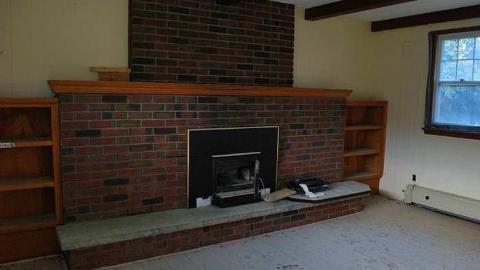 Covered In Dust - DSC_0975.jpg