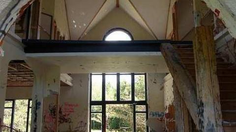 Friggin Vandals - Pefferlaw-Shining-House49.jpg