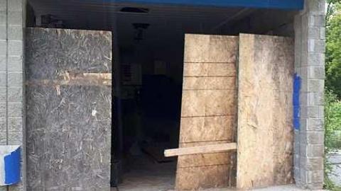 Barrie Classic Carwash photo 5