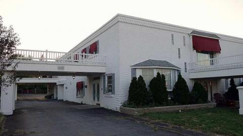 Coffins R Us '17 - DSC01140.jpg