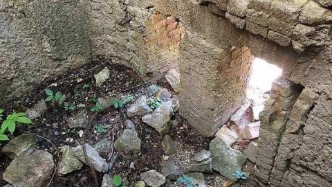 Lime Kiln July 2017 - Renfrew-Lime-Kiln1.jpg