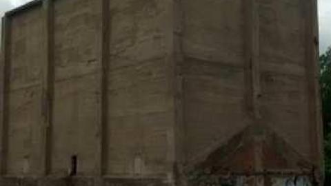 Intimidating - Cheltenham-Brickworks-Gallery153.jpg