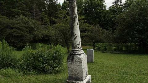 Old Mennonite Cemetery - Zion-Mennonite-Cemetery22.jpg