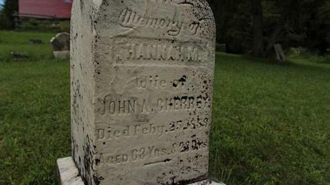 Old Mennonite Cemetery - Zion-Mennonite-Cemetery27.jpg