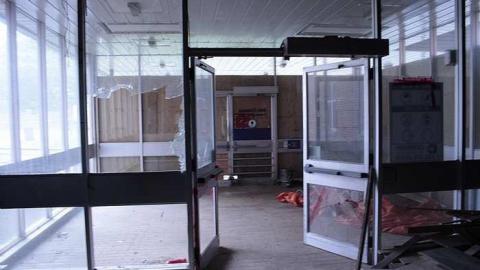 Dead Birds - St.-Josephs-Hospital-Sudbury9.jpg