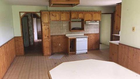 Moldy 407 Takeover photo 4