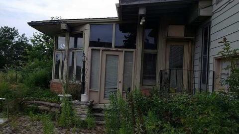 On Auto Pilot - 2c.jpg