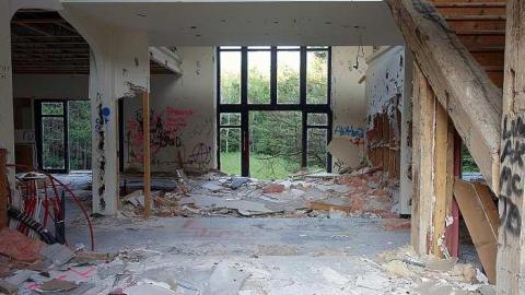 Photo from Trashed Beauty '17